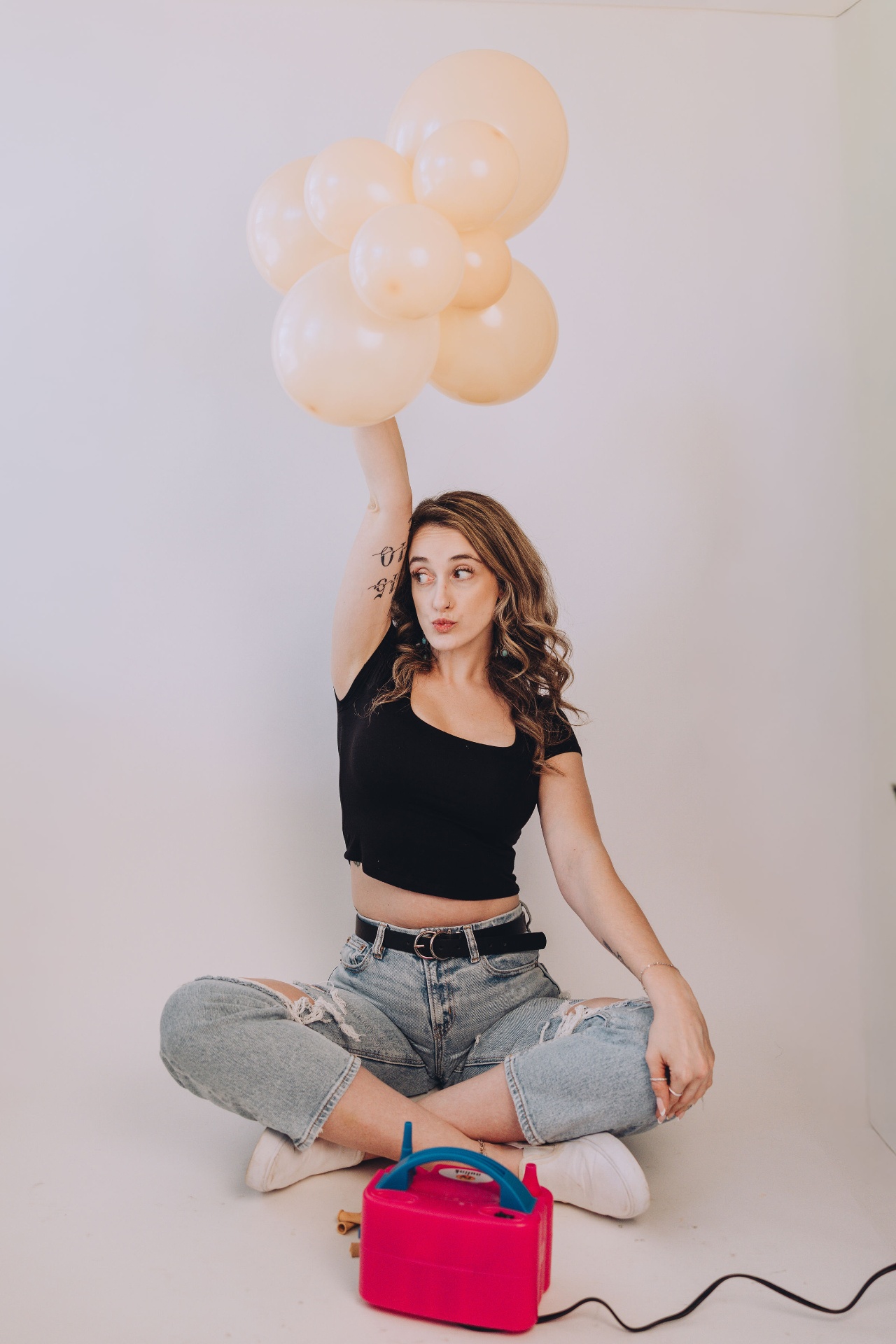 Tini inflating balloons for a custom garland build